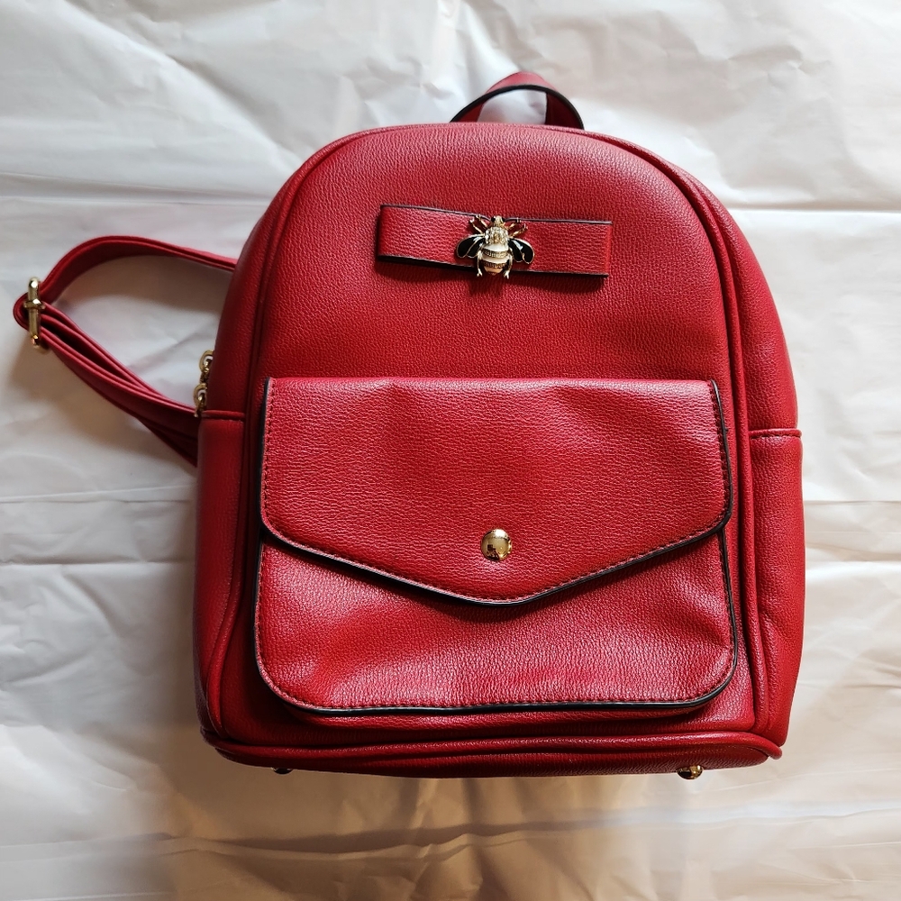 LA Terre Vegan Leather Backpack Red